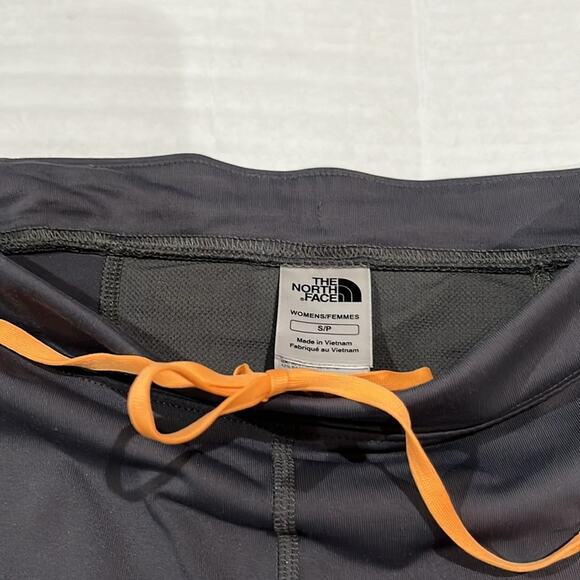 The North Face Vapor Wick Drawstring Capri Leggings Size Small - Picture 2 of 7
